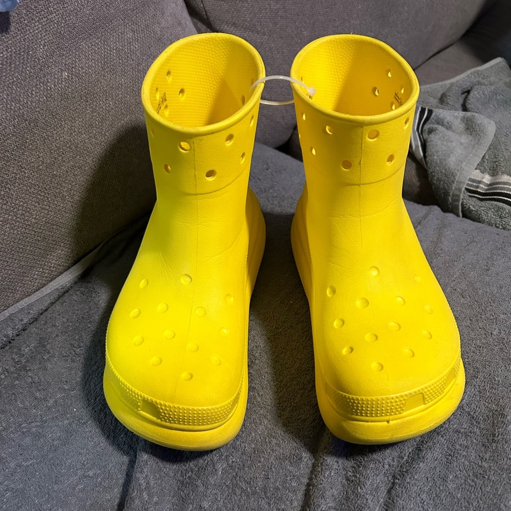 Crocs CLASSIC CRUSH RAIN BOOT LEMON YELLOW